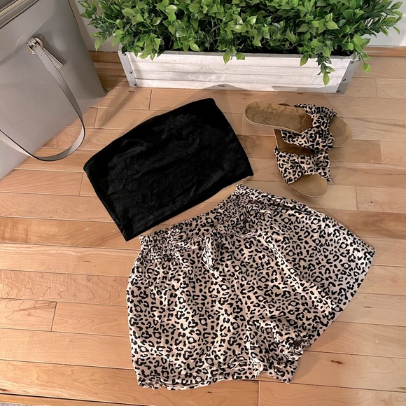 Leopard Summer Shorts - Picture 1 of 5